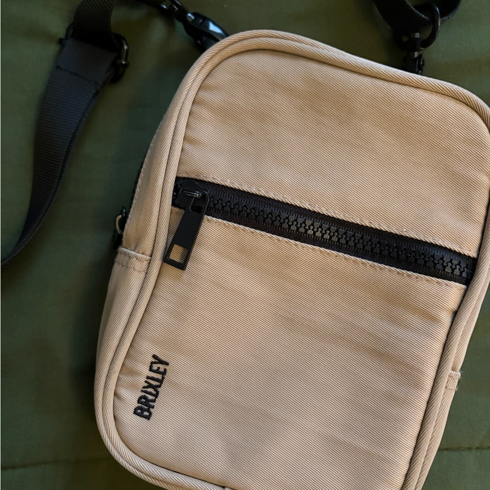 Brixley Bag - Picture 2 of 3